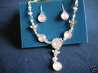 Avon Pretty Pastel Y Necklace Gift Set in Pink  