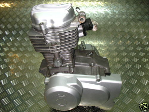   MOTEUR HONDA 125 CG