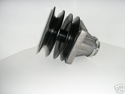 YARD MACHINE SPINDLE ASSEMBLY, PART # 618 0112, NEW  