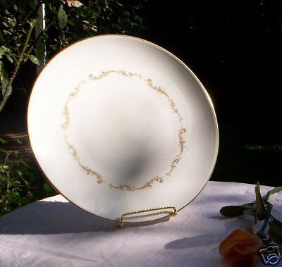 You are bidding on ROYAL DOULTON FRENCH PROVINCIAL Dinner Plate 